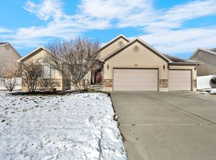 1392 W 2175 S, Syracuse, UT 84075