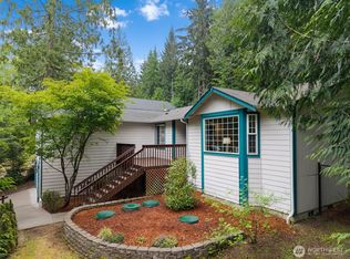 14520 NW Honeyhill Loop, Seabeck, WA 98380