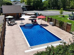 1413 W Webb Ln, Kaysville, UT 84037