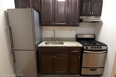 Rented by Living New York