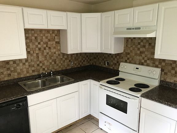 3rd image of 6029 Concho Ct