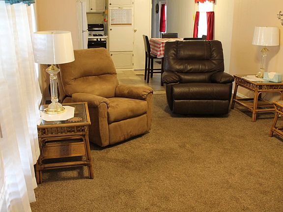 5th image of 24 Fleetwood Ave #24
