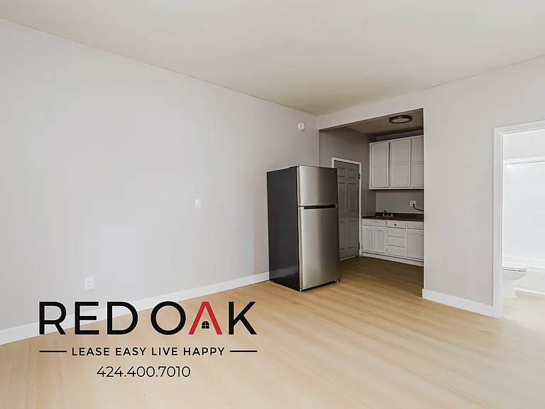 3806 S Broadway #3 — Photo 6