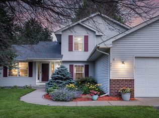 5817 Cardinal Ridge Trl SE, Prior Lake, MN 55372