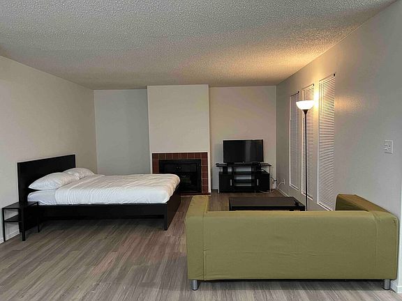 2nd image of 4640 Koval Ln APT 49b