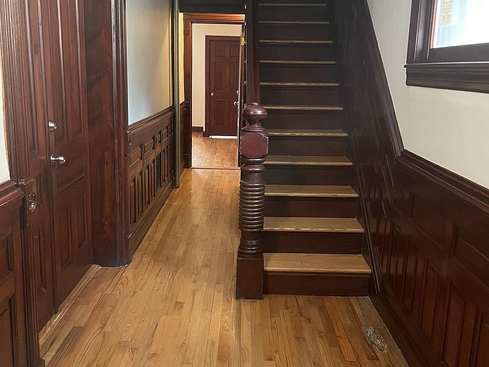 1st image of 442 Grand Ave APT 1