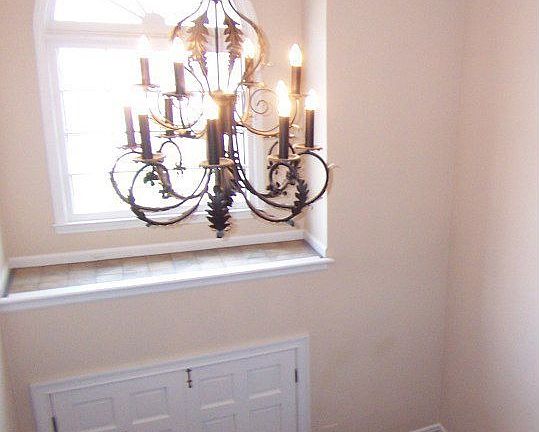 5th image of 5682 Bloomingdale Ct