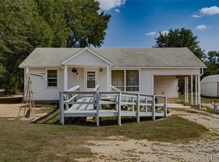 1229 E Karsch Blvd, Farmington, MO 63640