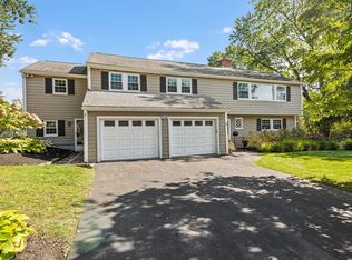 6 Woodleigh Rd, Natick, MA 01760