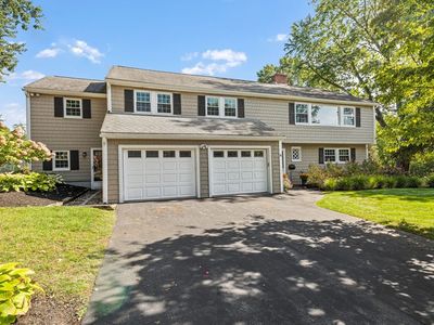 6 Woodleigh Rd, Natick, MA, 01760