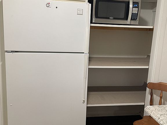 4th image of 259 Van Buren St #2
