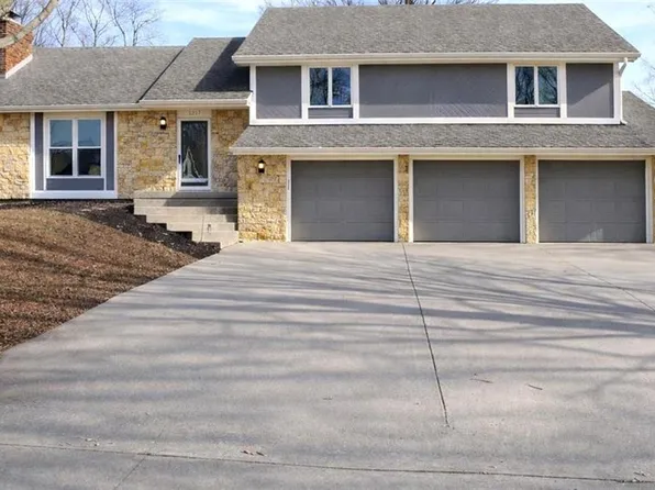 2017 Joy St, Excelsior Springs, MO 64024