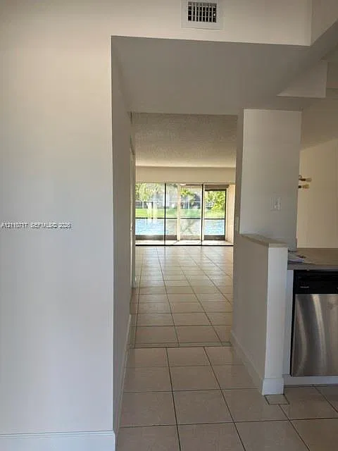 Meadowridge Condo — Photo 3