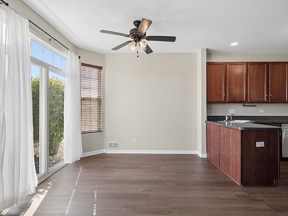 5th image of 15342 Kenmare Cir