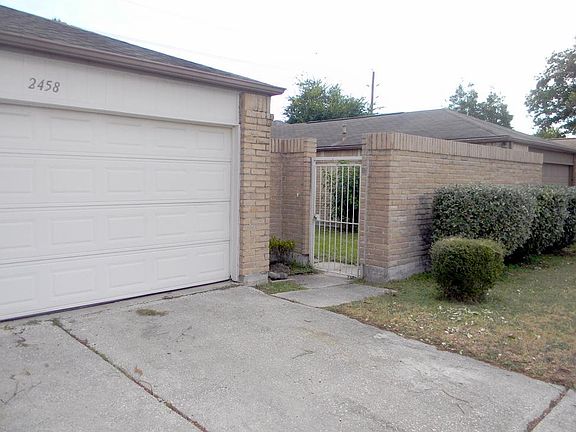 Private gated entry