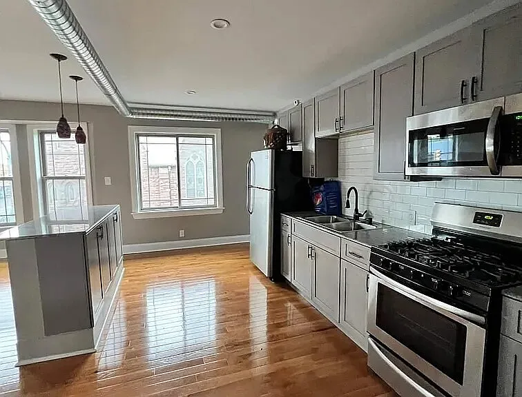 1994 Seneca St #1 — Photo 7