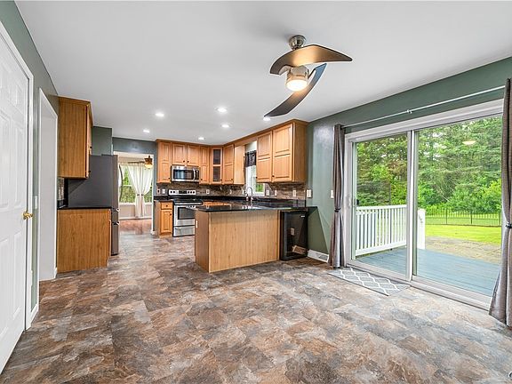 4th image of 6349 Trenton Rd