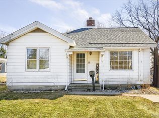 311 Pine St, Clio, MI 48420