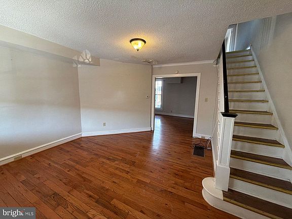2nd image of 6735 Woolston Ave