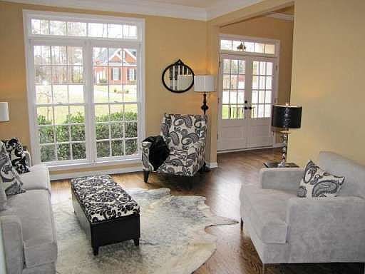 2nd image of 316 Corrigan Trce