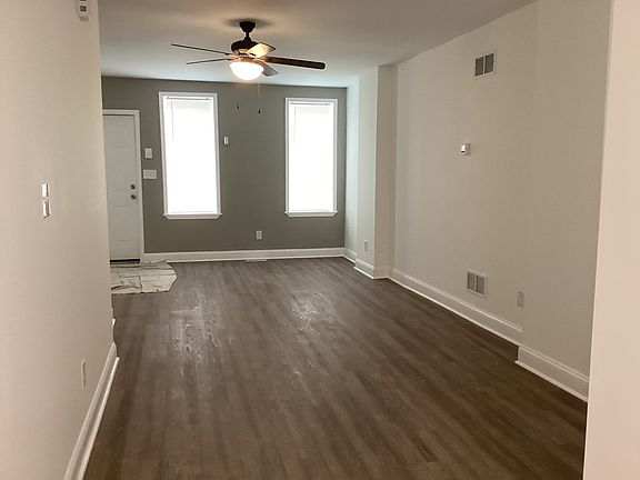 4th image of 1015 Bennett St