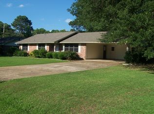 503 Moses St, Hope, AR 71801