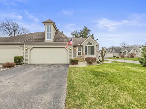 18 Drake Dr E, Saginaw, MI 48603