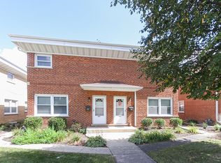 439 S Elmhurst Rd, Mount Prospect, IL 60056