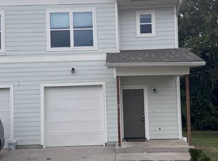 381 Armstrong St #B, Columbia, TN 38401