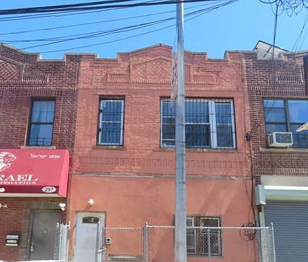 2nd image of 299 Saratoga Ave