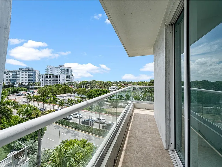 6362 Collins Ave #614 — Photo 13