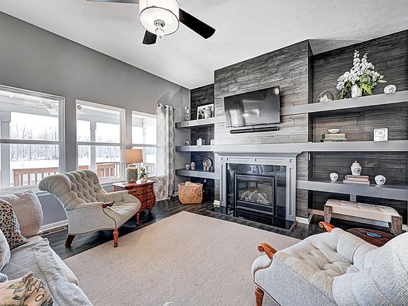 2nd image of 10263 Cloverbank Dr