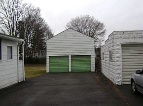 2nd image of 206 S Liberty Ave