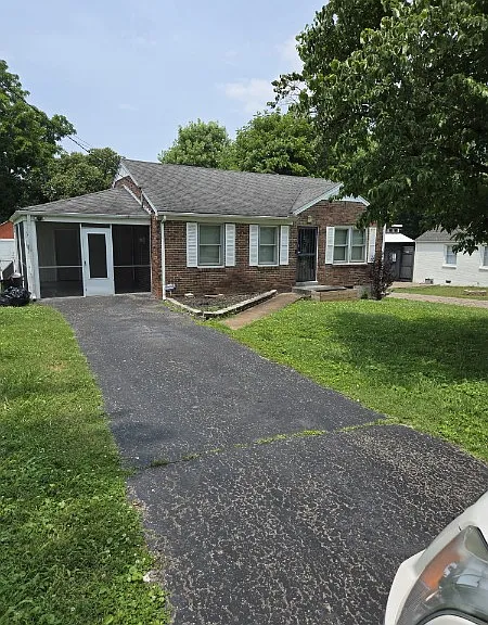 2205 Hurdwood Dr — Photo 1