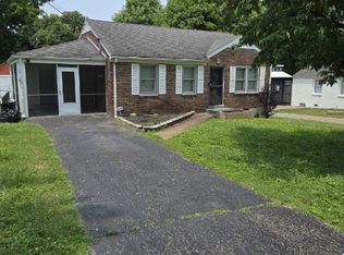 2205 Hurdwood Dr, Nashville, TN 37211