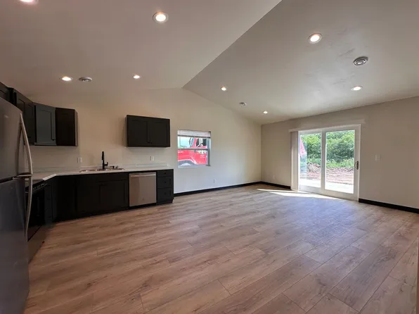 507-509 Rustic Ridge Drive