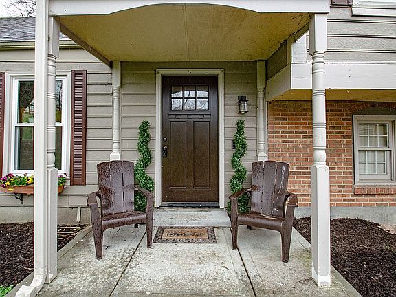3rd image of 5621 Willowtwig Ln