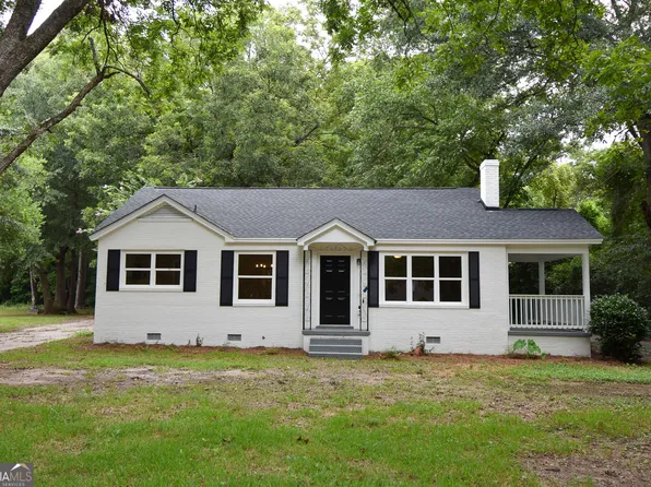 403 Atlanta St, Barnesville, GA 30204