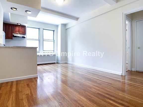 2nd image of 710 2nd Ave #5G
