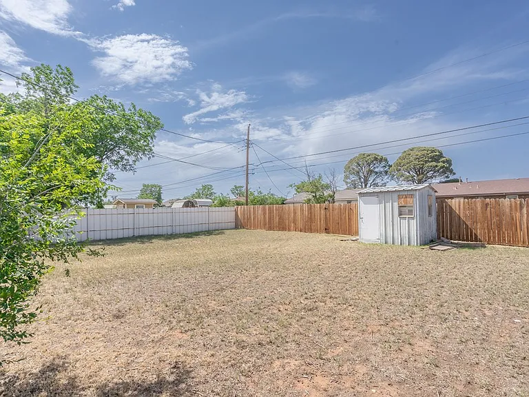 3506 Apache Dr — Photo 17