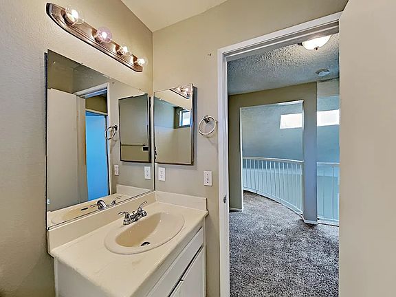 2nd image of 25189 Dana Ln