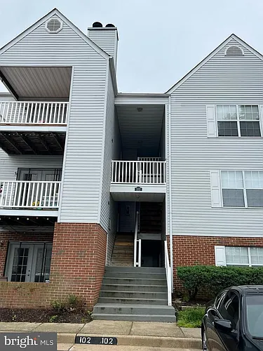 102 Picadilly Ln Photo 1