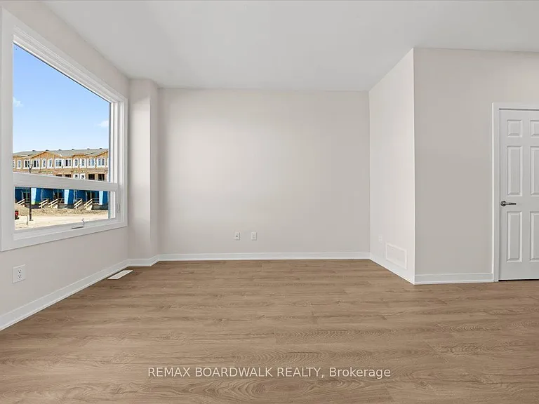 249 Lamarche Ave — Photo 14