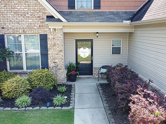 5th image of 7356 Roundstone Dr