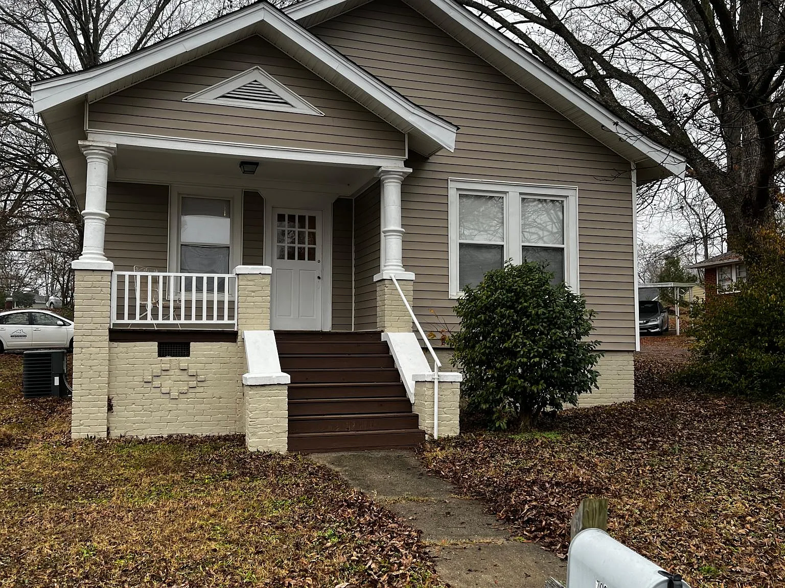 2 bed, 924 sqft, $1,130 — Photo 1