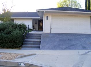 26273 Adamor Rd, Calabasas, CA 91302