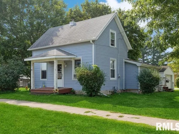410 SW 6th St, Aledo, IL 61231