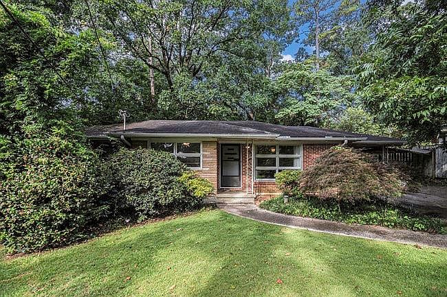 1st image of 2958 Belaire Cir