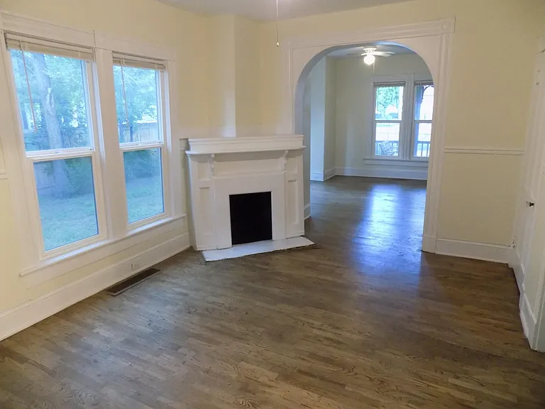 432 E Kiowa St — Photo 20