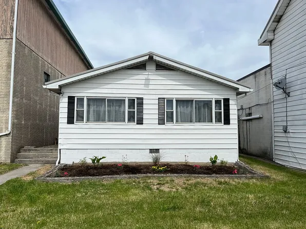 115-117 W Water St, Lewistown, PA 17044